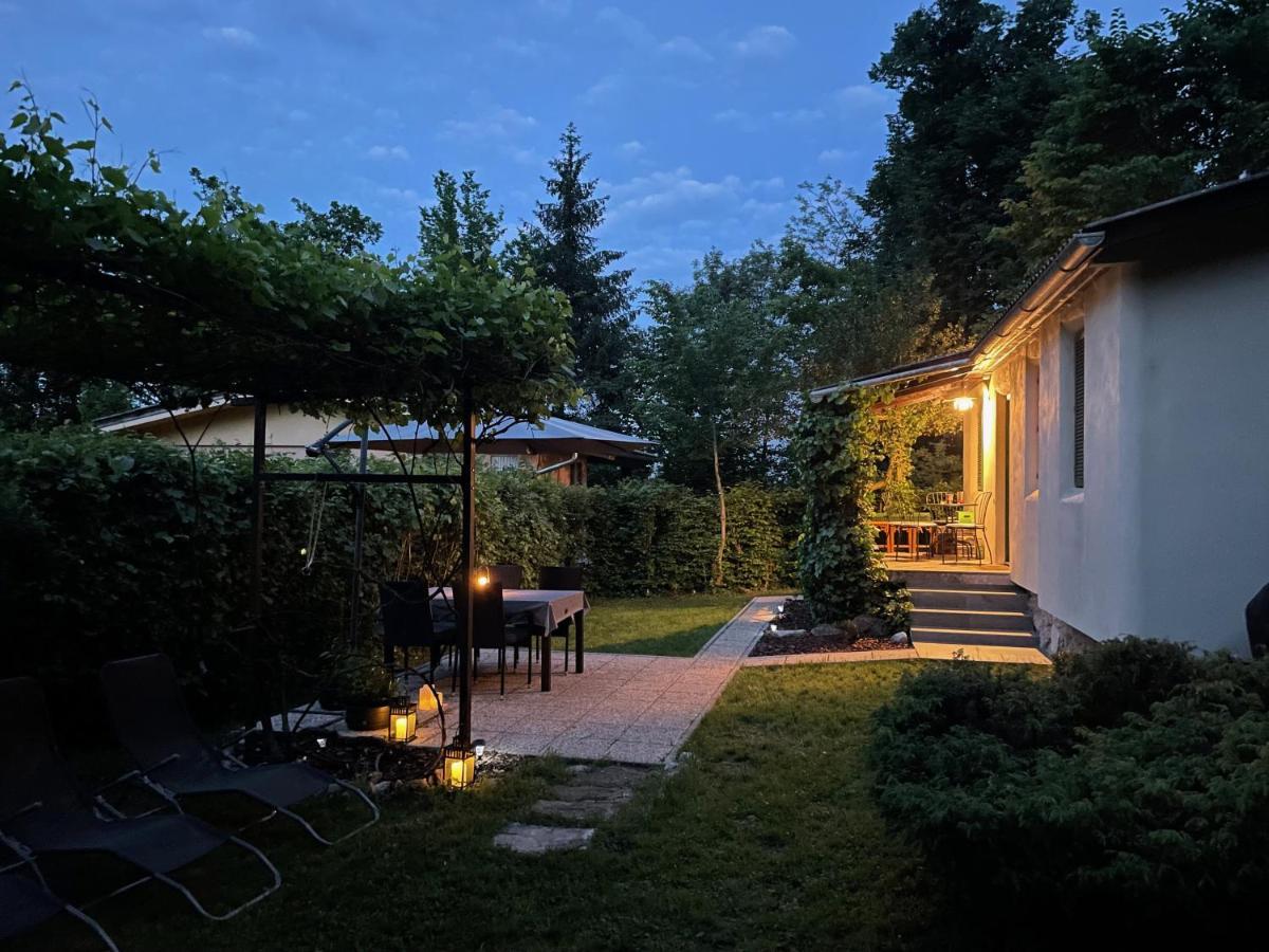 Mika'S Garden Villa Bled Esterno foto
